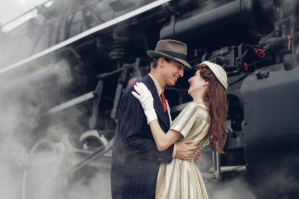vintage-steam-powered-train-rides